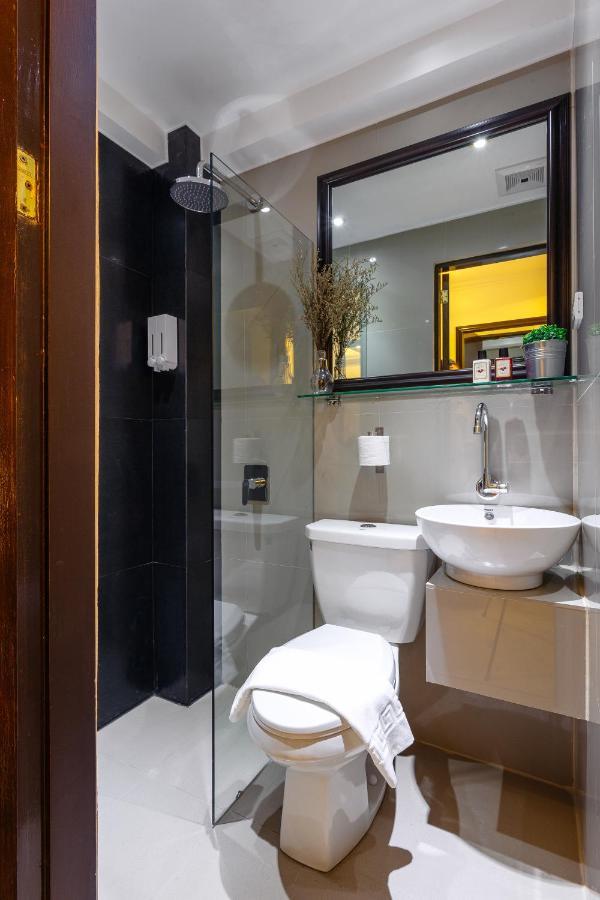 Nest Nano Suites Poblacion - Makati Makati City Екстериор снимка