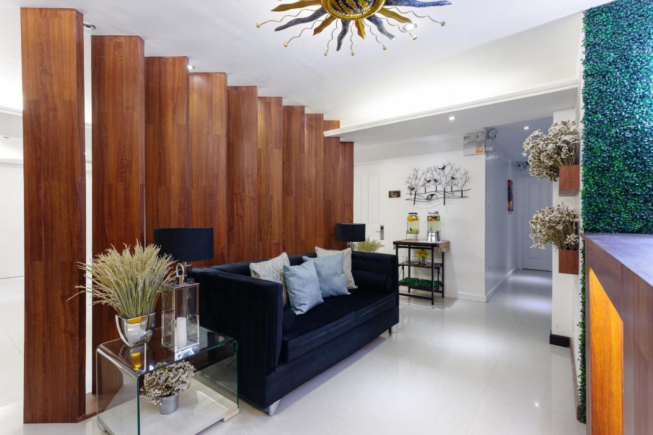 Nest Nano Suites Poblacion - Makati Makati City Екстериор снимка